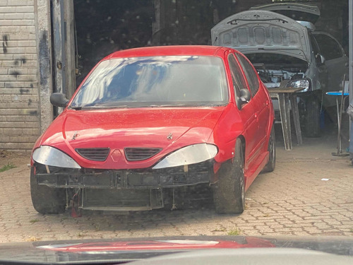 Imagen 3 de 8 de Track Day Fórmula Megane