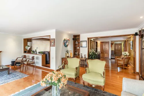 Apartamento En Venta En El Chicó. Cod V19948