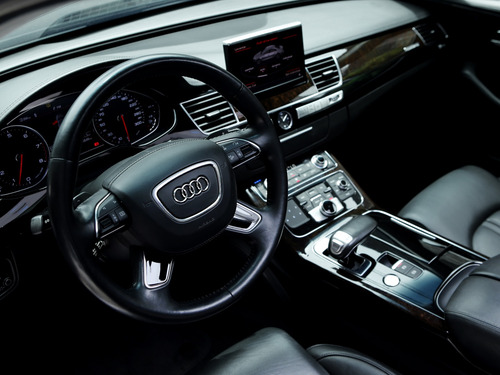 Audi A8 4.2 QUATTRO V8 40V GASOLINA 4P TIPTRONIC