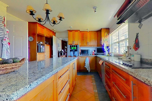Tranquilidad Y Buena Conectividad| En Venta (63081)