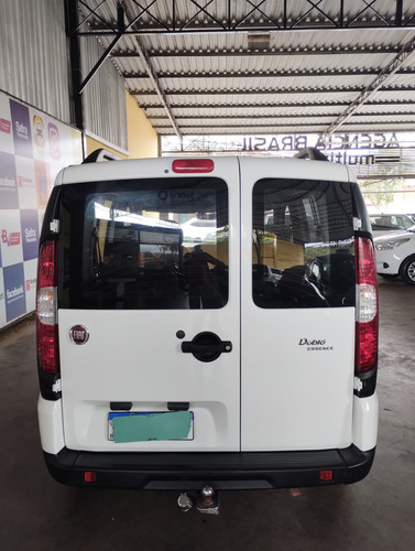 Fiat Doblo 1.8 16v Essence 7l Flex 5p 5 marchas