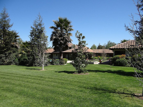 Casa En Parcela En Lujoso Condominio Con Vista A C...