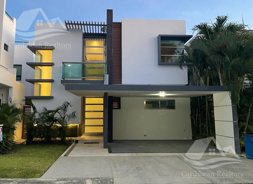 Casa En Renta En Cumbres Cancun
