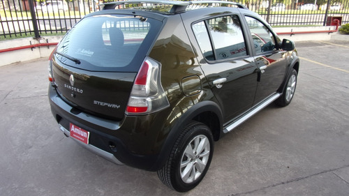 Renault Sandero Stepway Privilege 2013