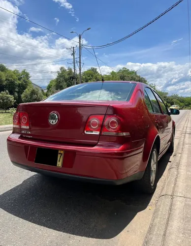 Automóvil Volswagen Jetta Trendline Modelo 2008 En Muy Buen