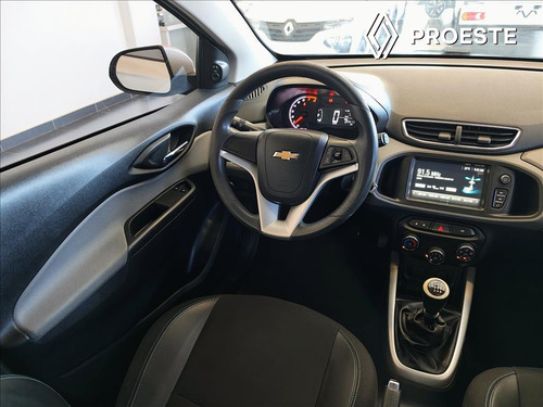 Chevrolet Onix 1.4 MPFI LT 8V FLEX 4P MANUAL