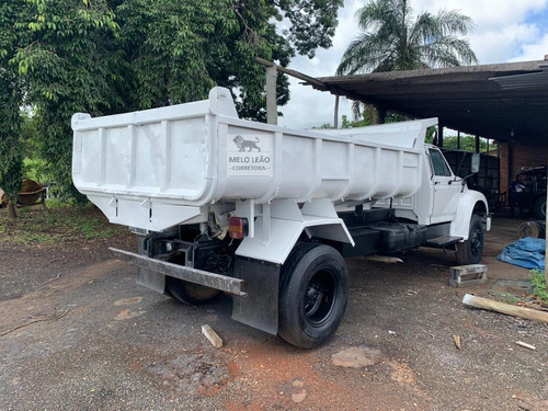 F-14000 - 95/95 - Toco, Caçamba 6m³, Trabalhando