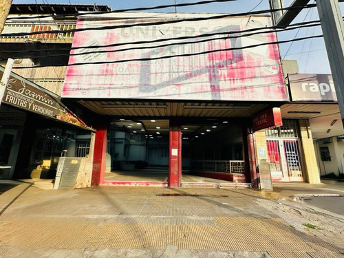 Alquiler - Excelente Local 250 M2 - Centro Comercial De Avda. Crovara