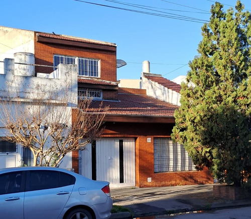 Venta 2 Ph En Lanus Oeste