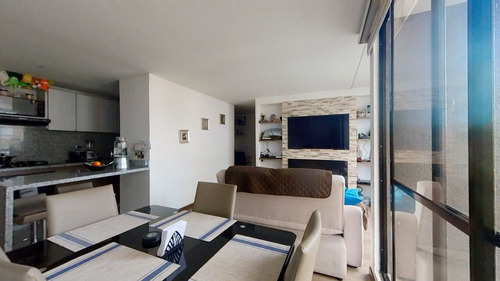 Apartamento En Venta La Colina 