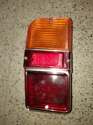 Faro Fiat 128 Familiar Trasero Izquierdo Base Metalica Nuevo