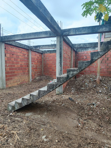 En Rio Chico Terreno En Venta, Excelente Oportunidad De Negocio. Calle Mariño 280,3 Mts2 Osx1