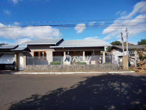 Casa À Venda, 198 M² Por R$ 450.000,00 - Canudos - Novo Hamburgo/rs - Ca3016