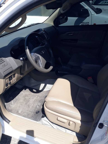 Toyota Sw4 3.0 Srv Cuero 4x4 4at 2012 7as