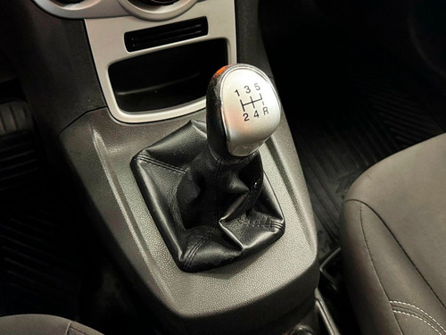 Ford Fiesta 1.6 SE HATCH 16V