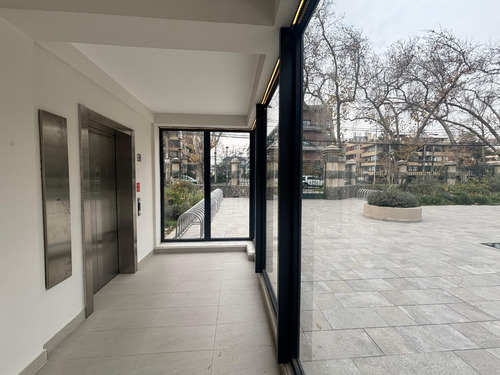 Local Disponible En Providencia 537 M2