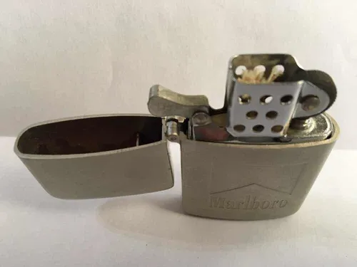 Encendedor Zippo Marlboro (Usado)