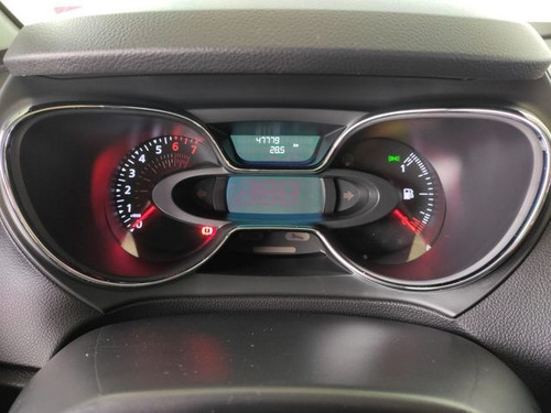 Imagem 7 de 15 de Renault Captur Intense 1.6