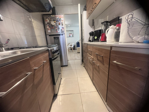 Casa En Venta De 3 Dorm. En La Florida