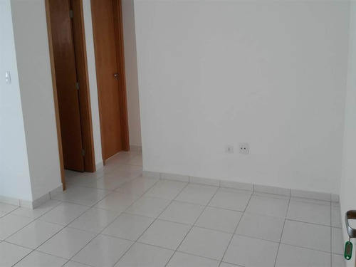 Imagem 10 de 18 de Apartamento 02 Dormitorios Sendo Um Suite - Sil104