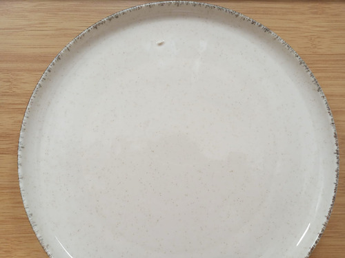 Imagen 7 de 7 de Plato Playo Porcelana Artesanal Filo Envejecido Rustic 24 Cm