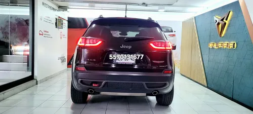 Jeep Cherokee 3.3l Trailhawk At