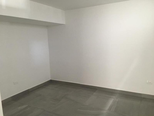 Imagen 9 de 12 de Casa Sola En Venta Palmas San Isidro