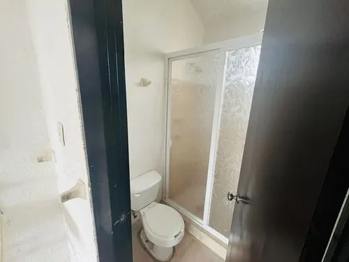 Casa En Venta En Desarrollo San Pablo, Gran Ubicación, Oportunidad.