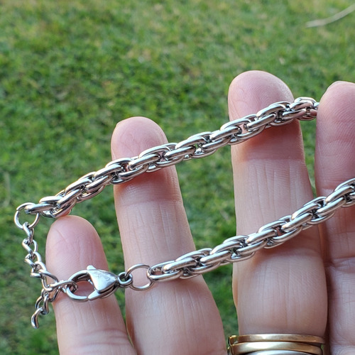 Imagen 3 de 5 de Pulsera Acero Tourbillon Gruesa Mosqueton