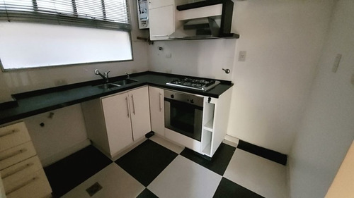 Imagen 13 de 28 de Venta Colegiales 2 Ambientes Reciclado Bajas Expensas