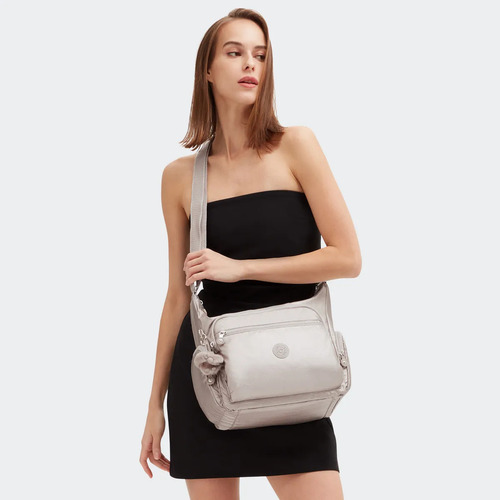 Bolsa Kipling Gabbie Chica Nueva Original Metallic Glow Color Sólido Níquel Beige