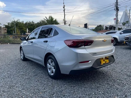 Chevrolet Onix 1.0t Lt At