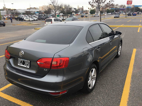 Volkswagen Vento 2.5 Luxury 170cv 2014