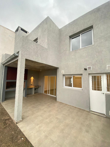Chacra Del Norte Alquiler Duplex 3 Dormitorios