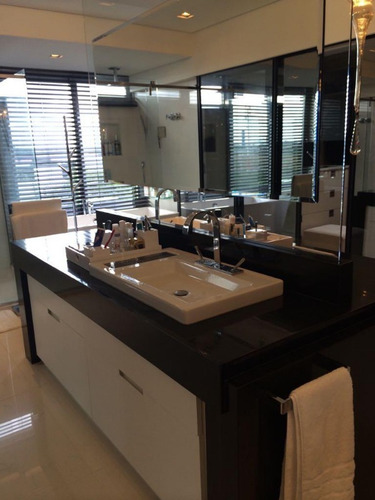 Espetacular Casa Em Alphaville I Mobiliada Com 733,00 M2 - Sfl419 - 68218945