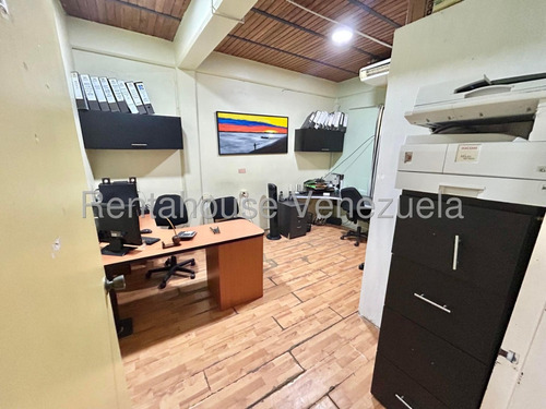 Venta Estupendo Local Comercial Ubicado En Céntrico Centro Comercial Y Empresarial De Cabudare Profesional Inmobiliario Mehilyn Perez