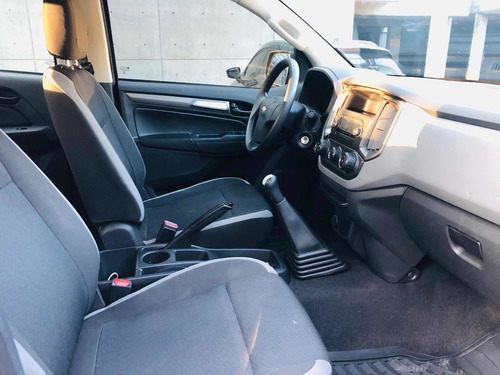 Imagen 10 de 15 de Chevrolet S-10 2.5 Doble Cabina Mt 2017