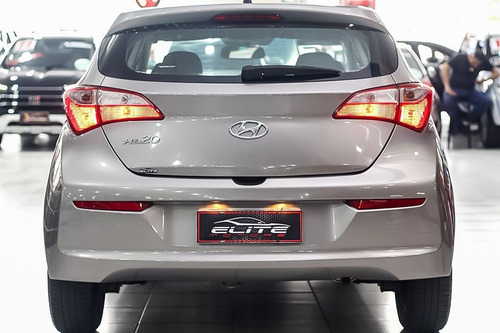 Imagem 15 de 16 de Hyundai Hb20 1.0 Comfort Plus 12v