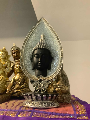 Buda Varada Mudra Figura Meditacion