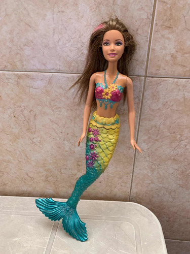 Barbie Sirena Original (usada)