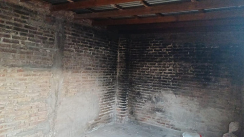 Dúplex En Venta - 2 Dormitorios 1 Baño - 354mts2 - Guernica