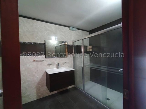 Imagen 16 de 20 de Townhouse En Alquiler Trigal Norte Valencia 23-1800 Rentahouse