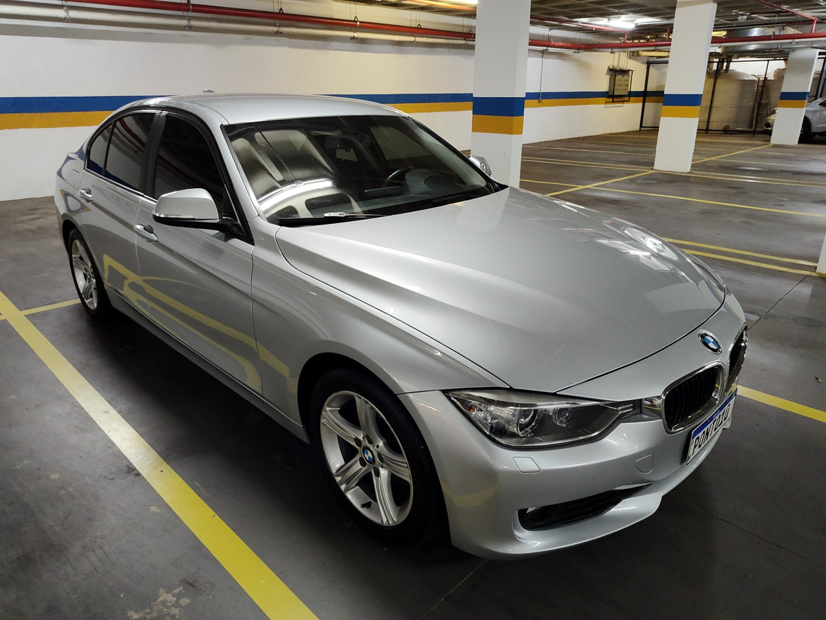 Bmw 320i Prata 2014