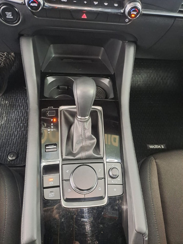 Mazda 3 2.0 4x2 Aut