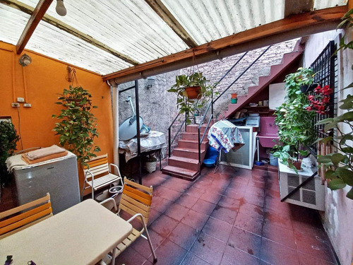 Venta Ph Al Fondo 4 Ambientes Con Patio Y Terraza En Parque Avellaneda