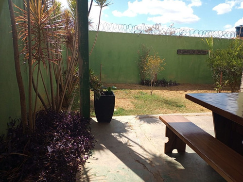 Imagem 9 de 12 de Casa Comercial Com 6 Quartos Para Comprar No Centro Em Melo Viana (esmeraldas)/mg - 16117