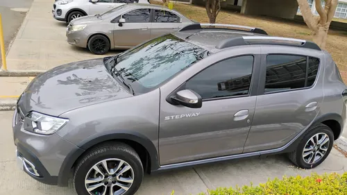 Renault Stepway 1.6 Dynamique / Intens Automática