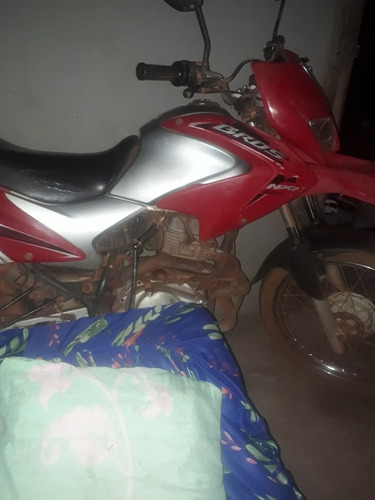 Imagem 1 de 1 de Honda Bros