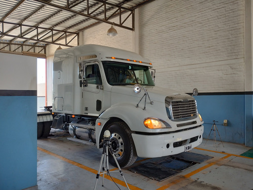 Freightliner Columbia Motor Detroit S60 Cabina Y Media