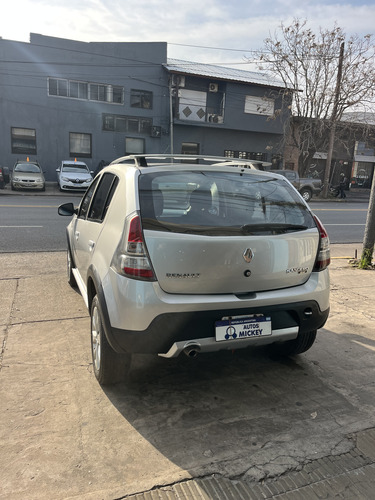 Renault Sandero Stepway 1.6 Confort 105cv